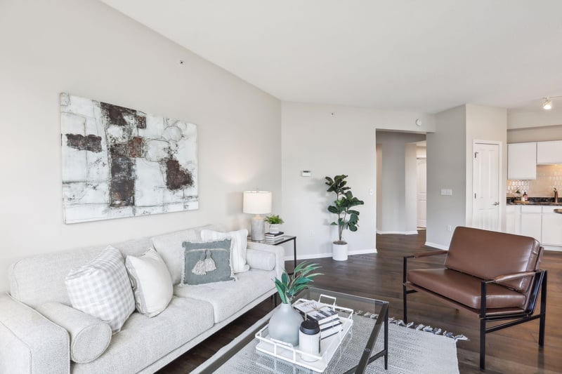 500 E Grant St #1102, Minneapolis, MN 55404