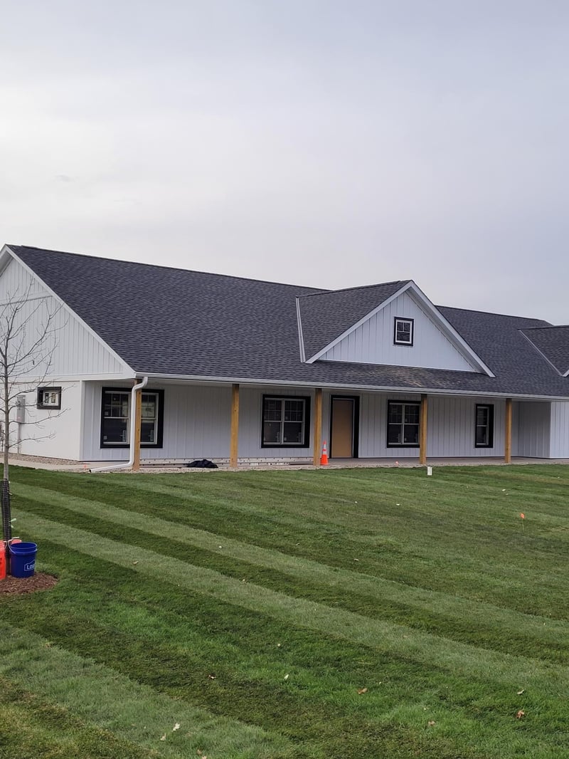 19590 University Ave NW, Oak Grove, MN 55011