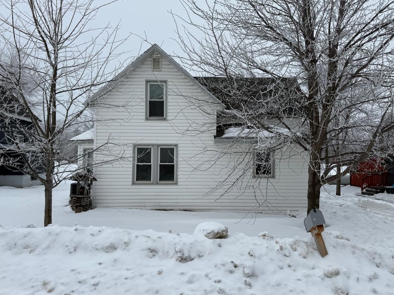 217 2nd Ave NW, Rothsay, MN 56579