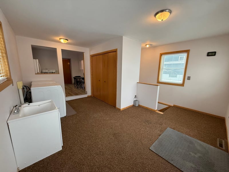 217 2nd Ave NW, Rothsay, MN 56579