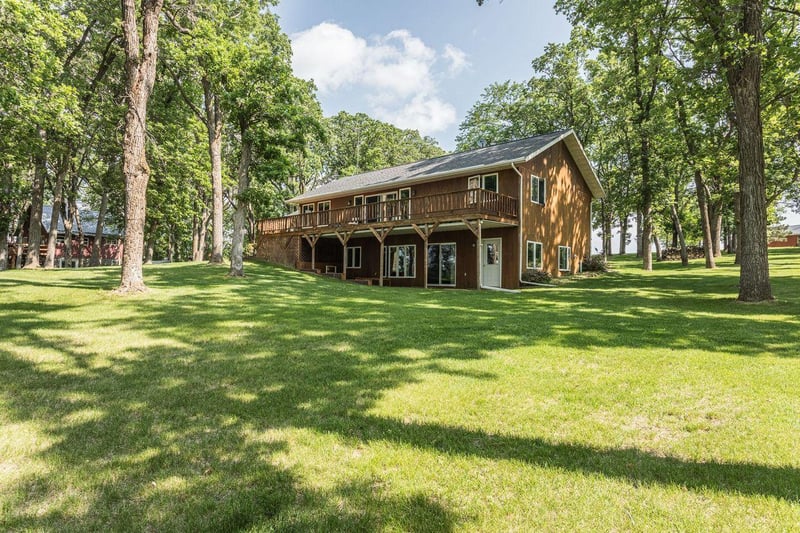 48987 Tamarac Dr, Pelican Rapids, MN 56572