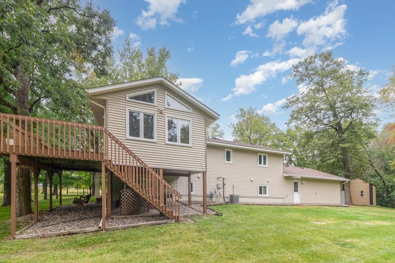 4645 Halstad Ave, Webster, MN 55088