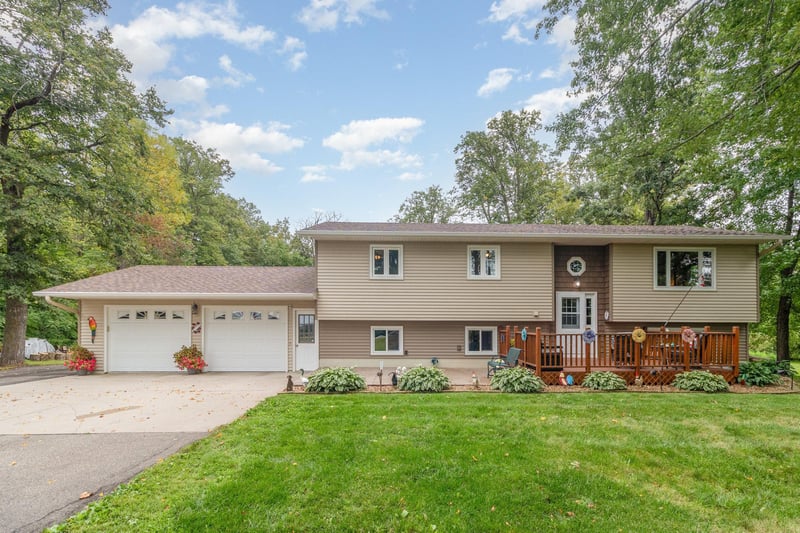 4645 Halstad Ave, Webster, MN 55088