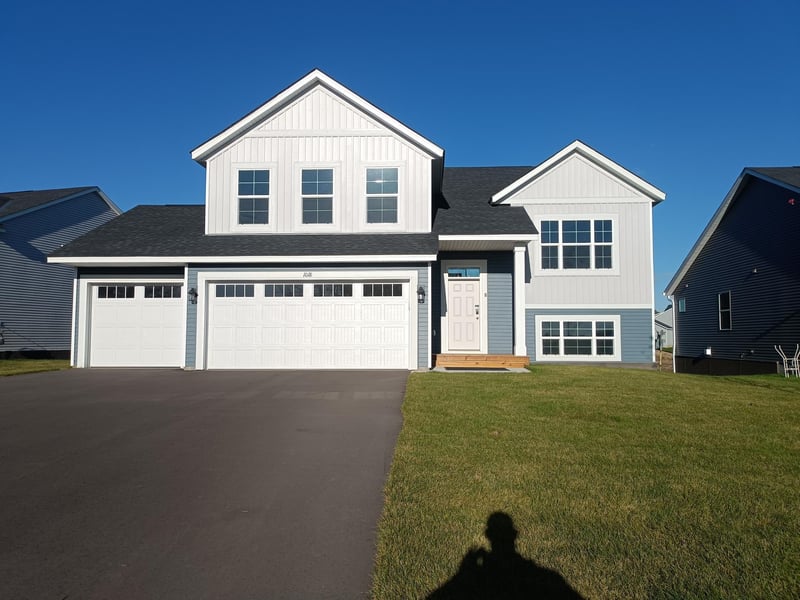 1104 2nd St NW, Delano, MN 55328