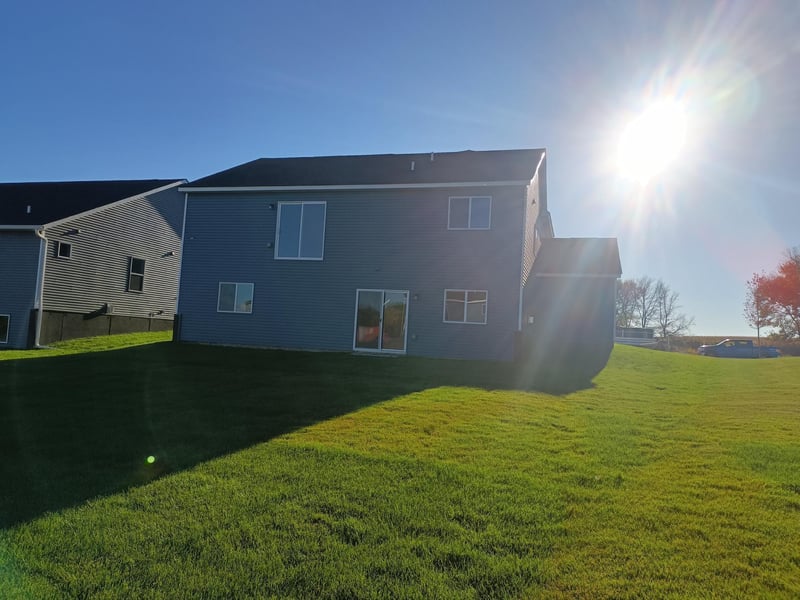 1104 2nd St NW, Delano, MN 55328