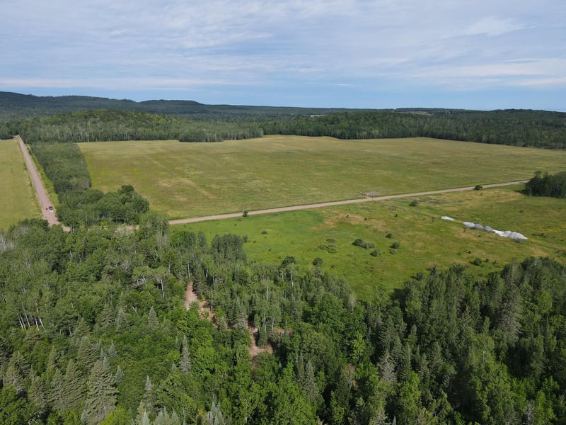 86640 N South Pratt Rd, Bayfield, WI 54814