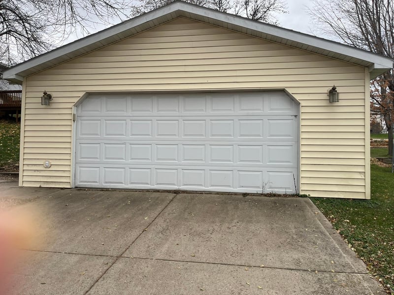 335 E Sorenson Ave, Appleton, MN 56208