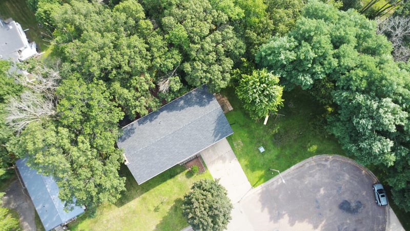 911 Radcliffe Ave, Altoona, WI 54720