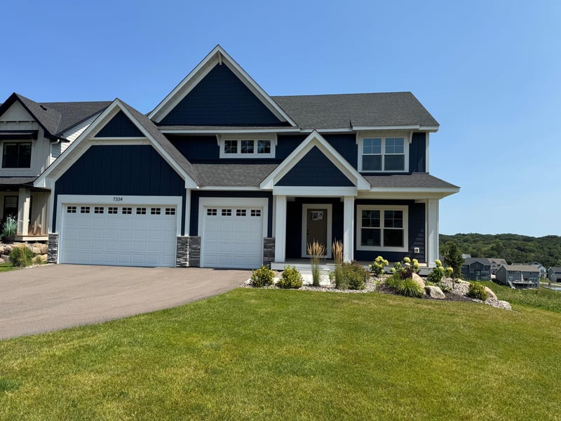 7334 Ambercrest Curve, Inver Grove Heights, MN 55077