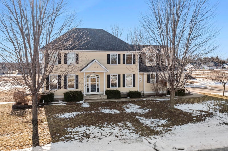 1555 Wood Duck Ln NE, Owatonna, MN 55060