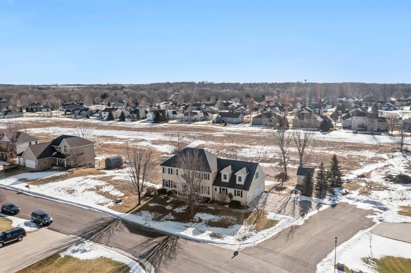 1555 Wood Duck Ln NE, Owatonna, MN 55060