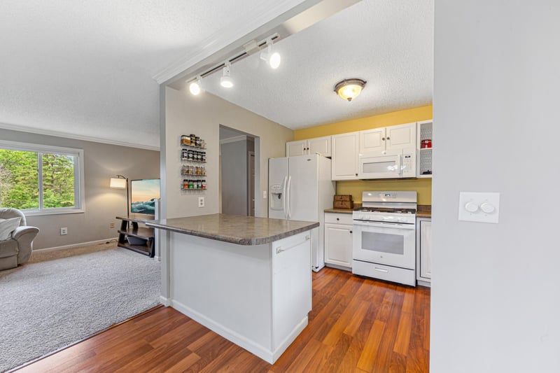 26525 Xerxes Trl, Elko New Market, MN 55020