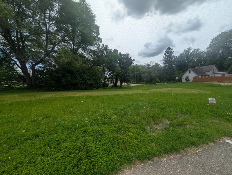 9615 Main St, Elko New Market, MN 55020