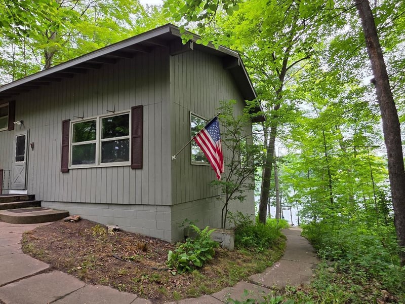2667 2 1/4 St, Cumberland, WI 54829