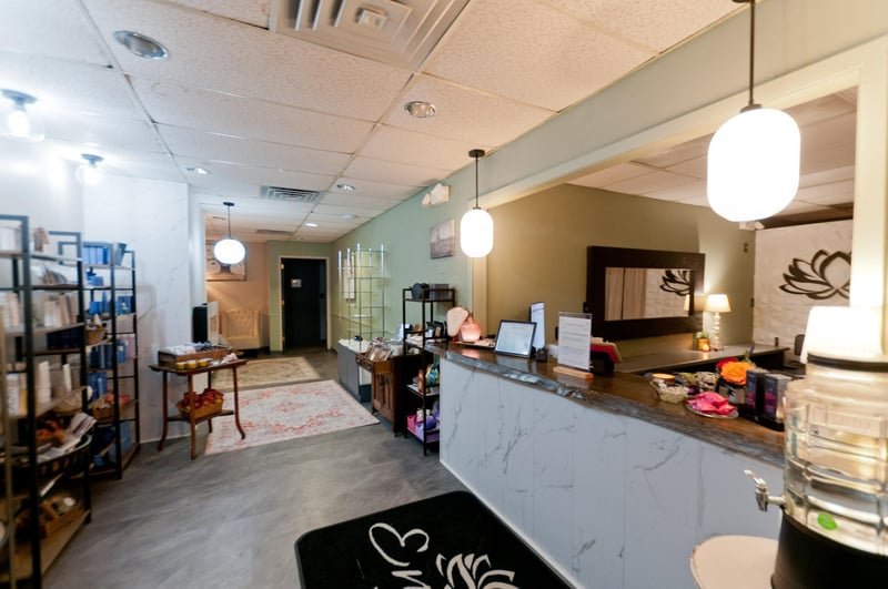1035 N Main St #1S, Rice Lake, WI 54868