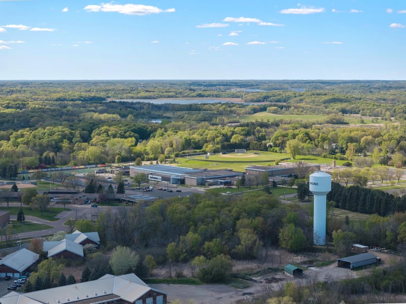 2422 N Blossom Cir, Orono, MN 55356