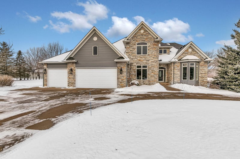 2607 Regal Rd, Saint Cloud, MN 56301