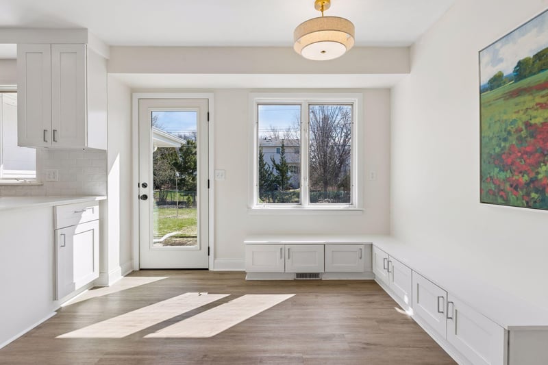 7221 Oaklawn Ave, Edina, MN 55435