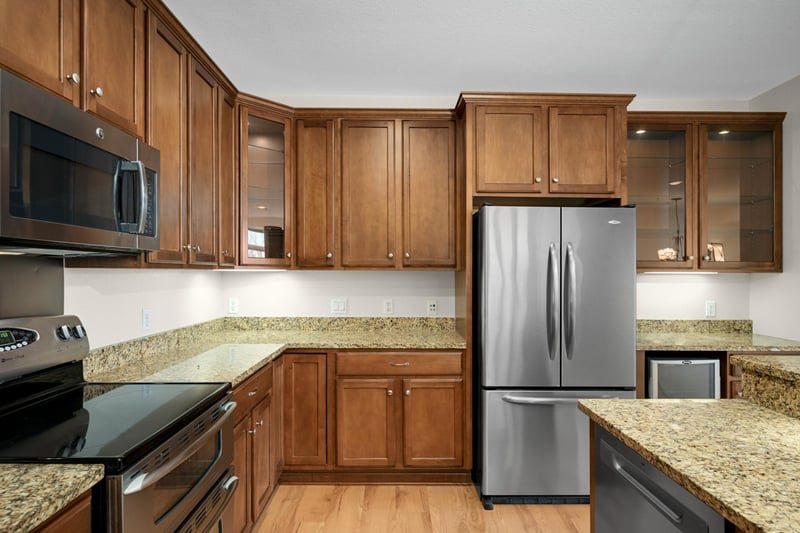 7100 Metro Blvd #223, Edina, MN 55439