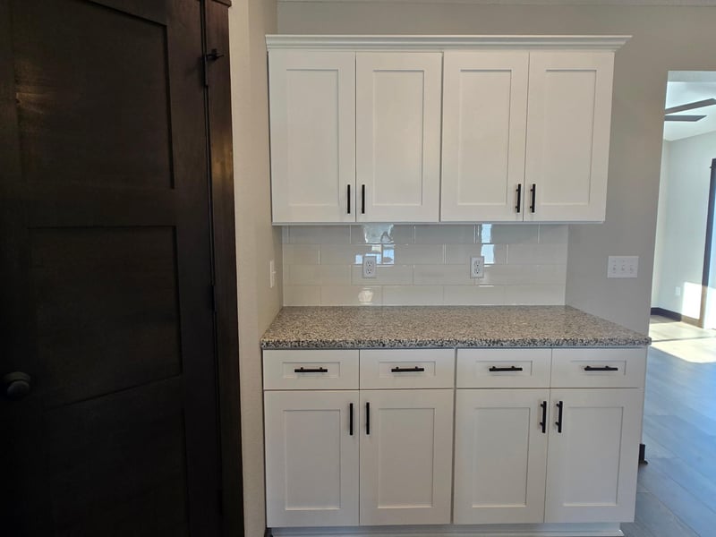 660 Cedar Ridge Ave, Le Center, MN 56057