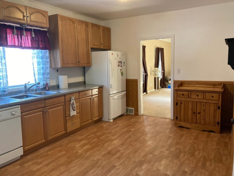 620 3rd St, Hawley, MN 56549