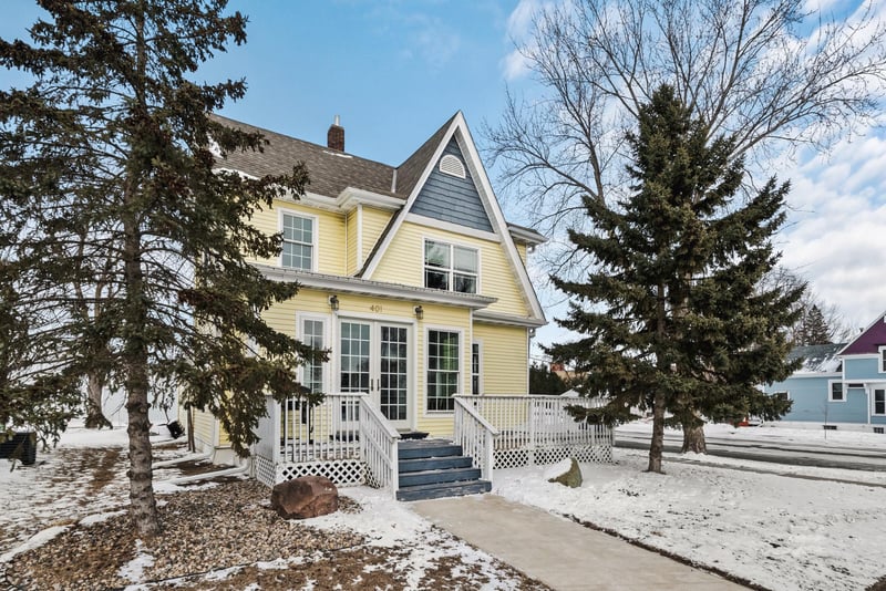 401 W Adams St, Arlington, MN 55307