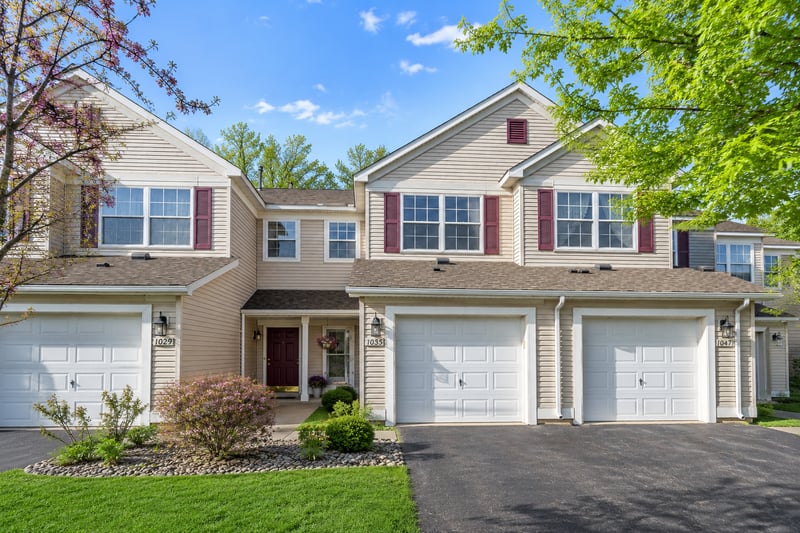 1035 Providence Dr, Shakopee, MN 55379