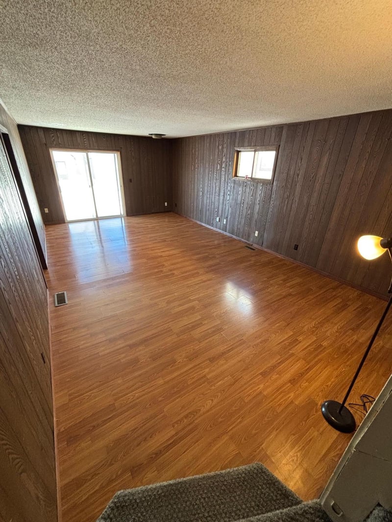 114 E Maple Ave, Frazee, MN 56544