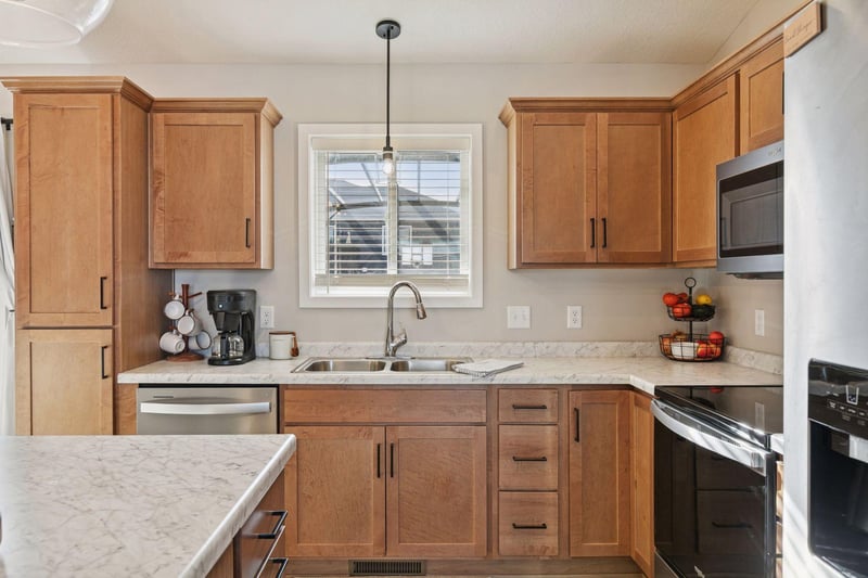 1009 3rd Ave, Goodhue, MN 55027