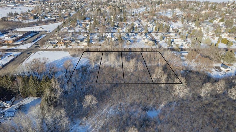 36 N 21st St E, Superior, WI 54880