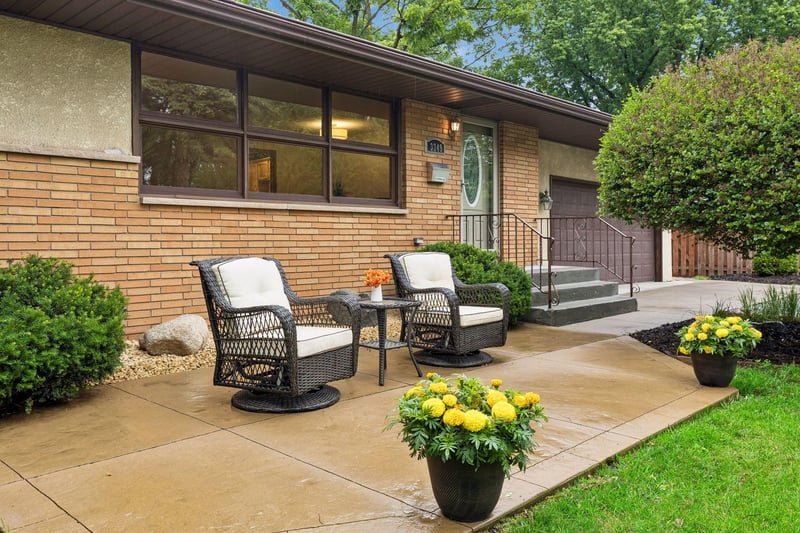 3349 Welcome Ave N, Crystal, MN 55422