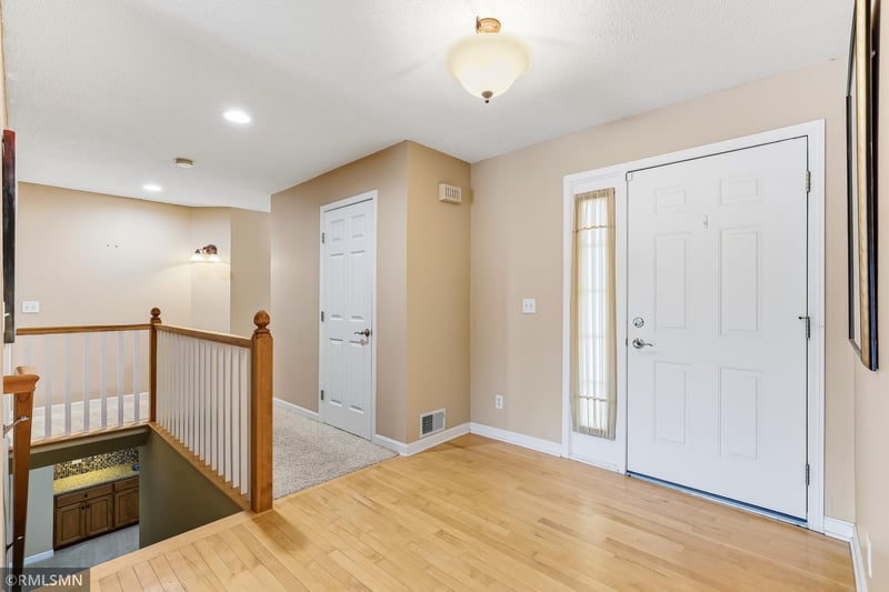 18455 95th Pl N, Maple Grove, MN 55311