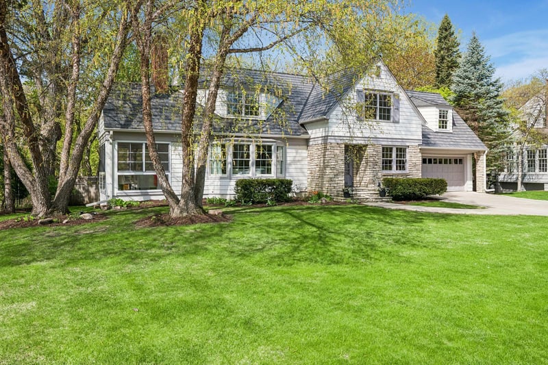 5116 Arden Ave, Edina, MN 55424