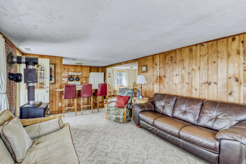 51036 County Highway 9, Pelican Rapids, MN 56572
