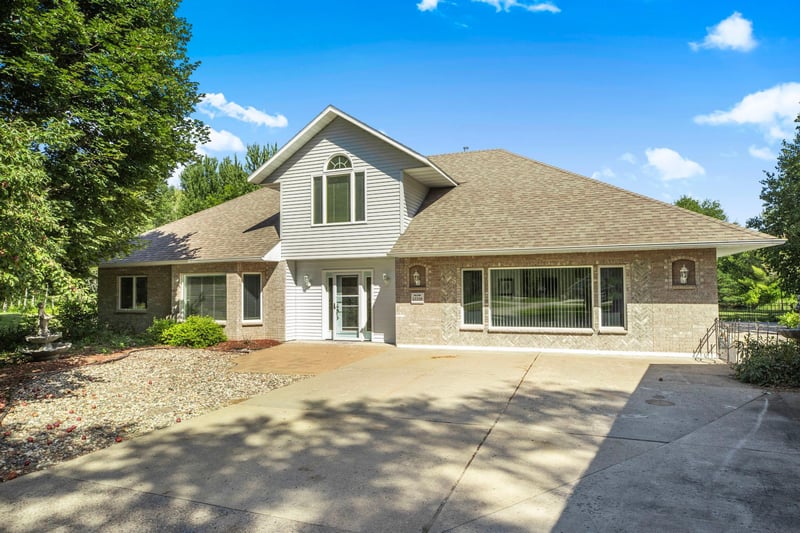 5110 River Rd NE, Sauk Rapids, MN 56379