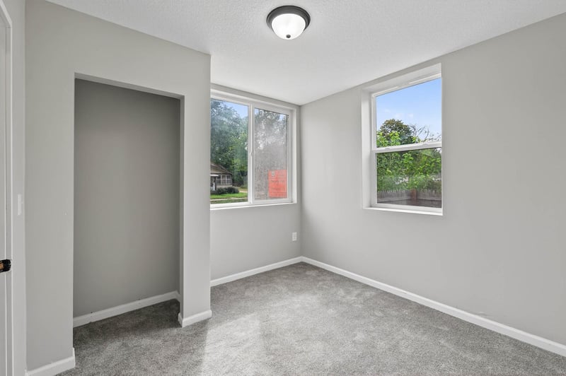 1235 Minnehaha Ave E, Saint Paul, MN 55106