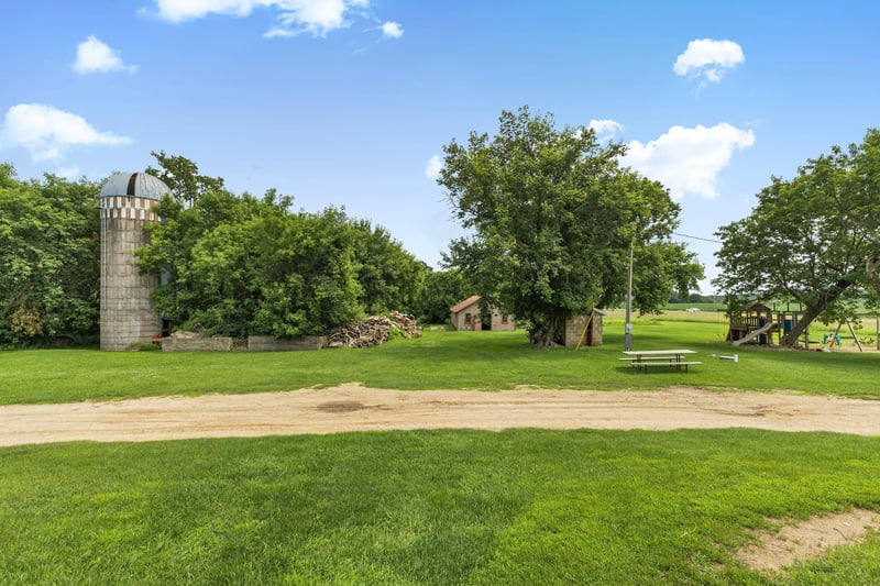 43054 105th Ave, Rice, MN 56367