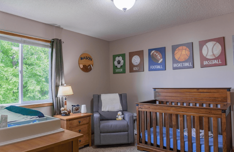 211 Clover Ct, Jordan, MN 55352