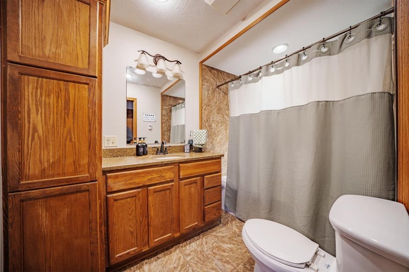 23250 Northfield Blvd, Hampton, MN 55031