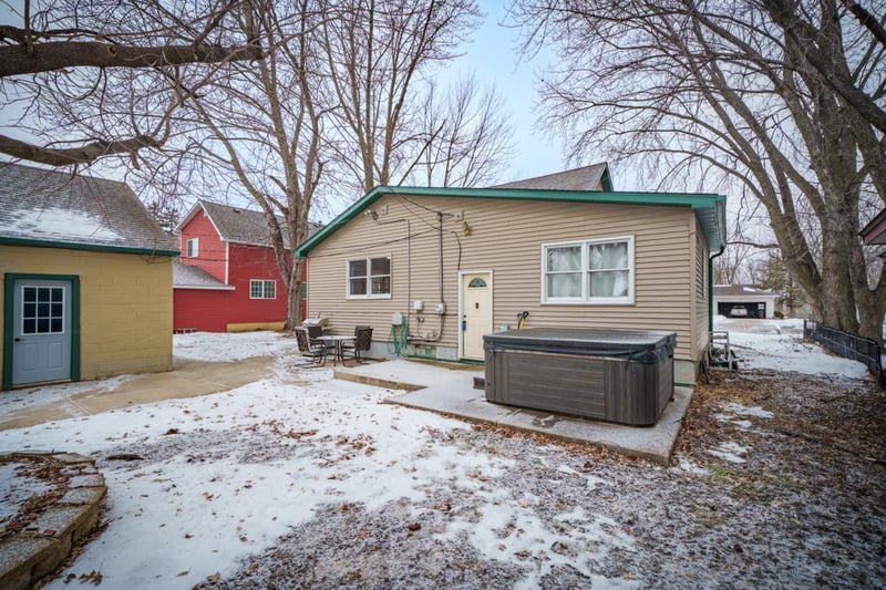 23250 Northfield Blvd, Hampton, MN 55031