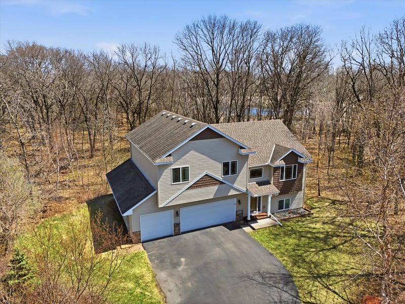 21819 Goldenrod St NW, Oak Grove, MN 55011