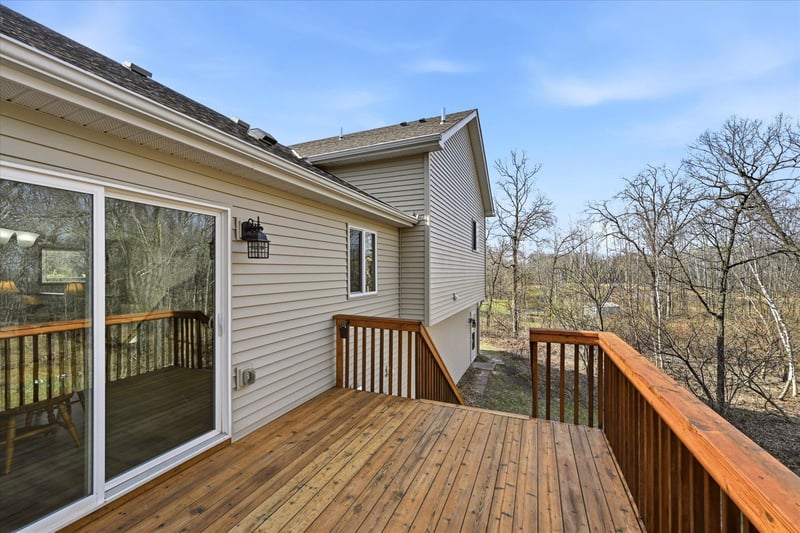 21819 Goldenrod St NW, Oak Grove, MN 55011