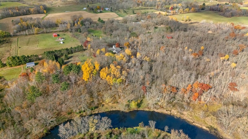 2828 W River Rd, Mora, MN 55051