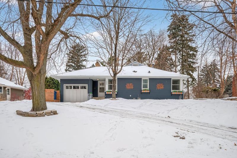 408 Natchez Ave S, Golden Valley, MN 55416