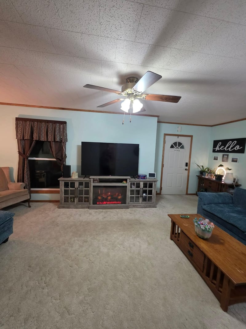 107 College Ave N, Fulda, MN 56131