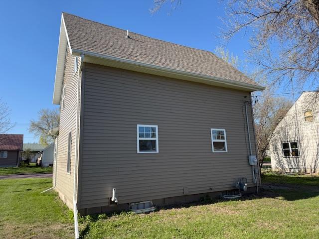515 E Spring St, Redwood Falls, MN 56283