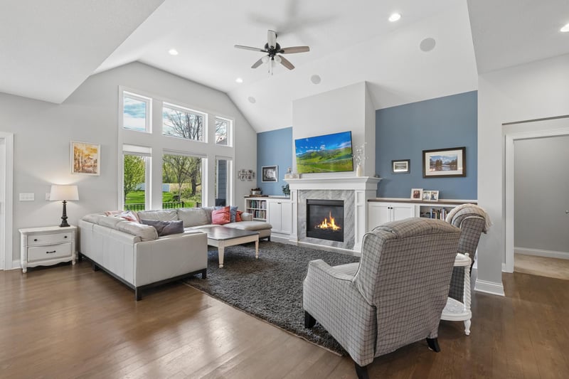 7545 Fawn Hill Rd, Chanhassen, MN 55317