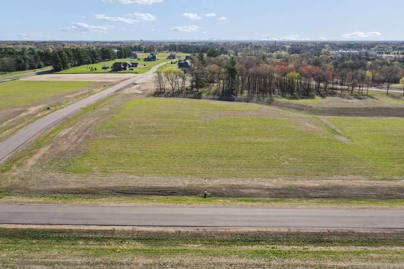 39033 Everton Ave, North Branch, MN 55056