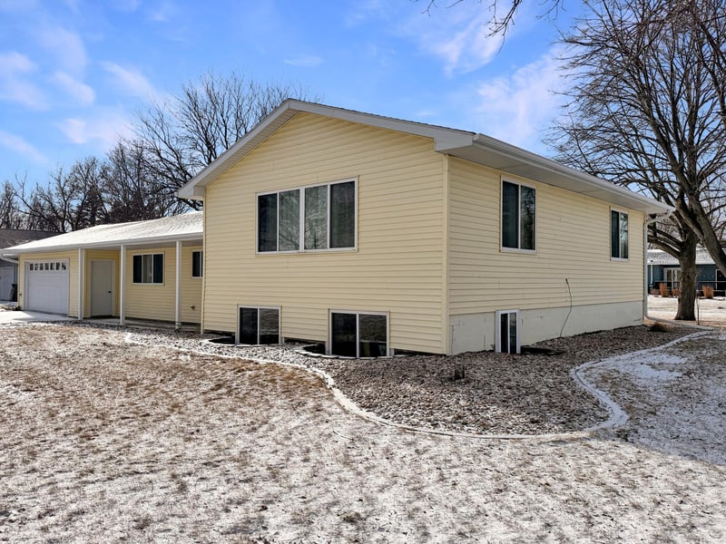 601 5th Ave W, Edgerton, MN 56128