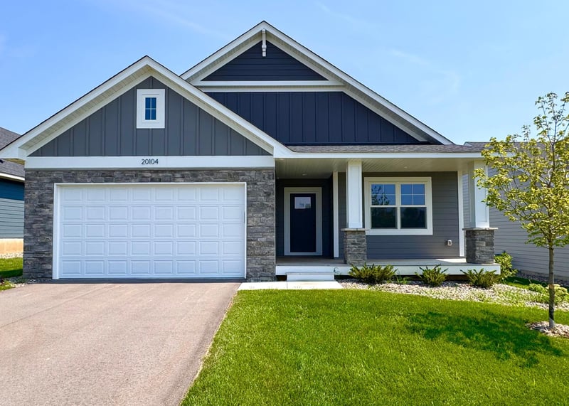20104 Globe Dr, Lakeville, MN 55044
